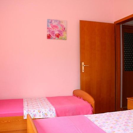 Apartment Teraferma Komiža Dış mekan fotoğraf