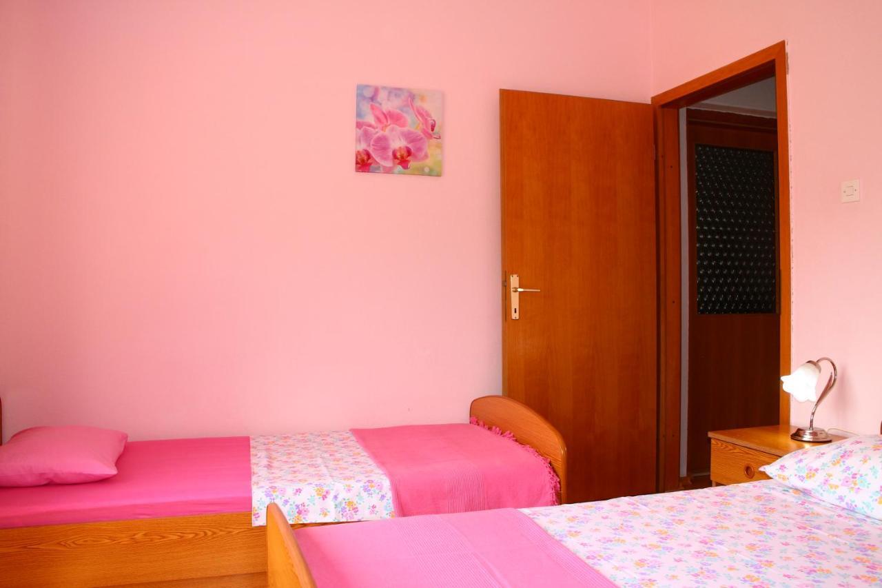 Apartment Teraferma Komiža Dış mekan fotoğraf