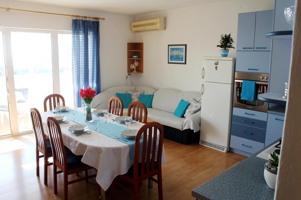 Apartment Teraferma Komiža Dış mekan fotoğraf