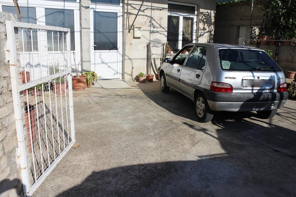 Apartment Teraferma Komiža Dış mekan fotoğraf